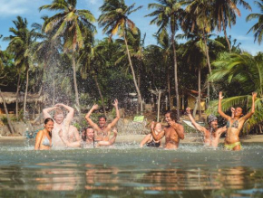 Surf & Yoga Arugam Bay - All inclusive Surf camp and Yoga retreat in Arugam Bay